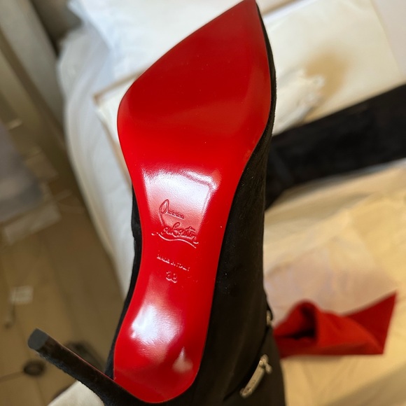 ***NEW Christian Louboutin LOCK KATE BOTTA 100 Suede Knee High Tall Boots Heels - Picture 4 of 7